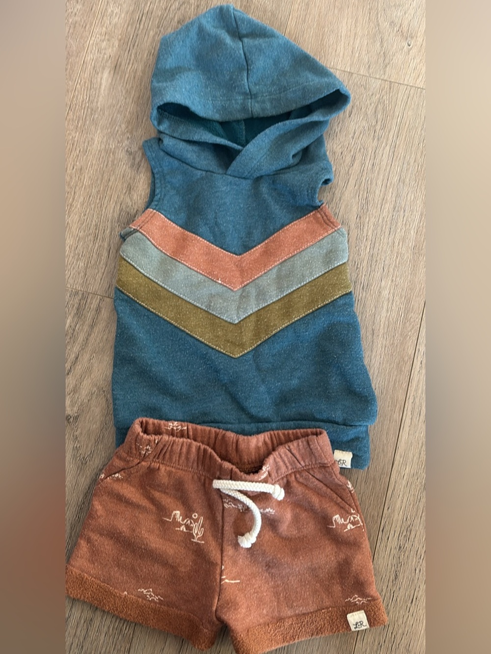 Lulu + Roo Sleeveless Hooded Tank and Rust Shorts Set - Teal & Rust